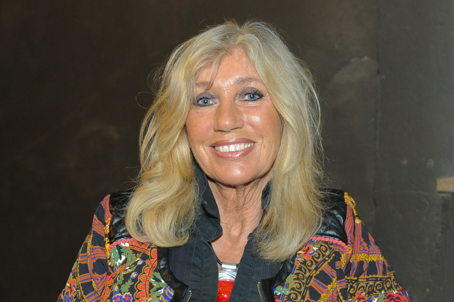 Maggie MacNeal